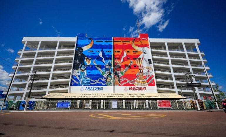 Governo do AM lança concurso para novo mural da fachada do Bumbódromo de Parintins
