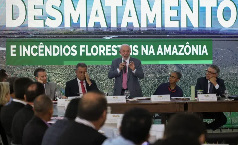 Amazônia terá R$ 730 milhões para combate a incêndios e desmatamento
