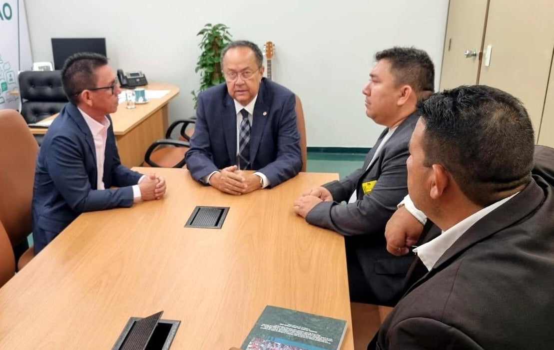 Deputado Federal Silas Câmara reúne-se com prefeitos e vereadores do Amazonas em Brasília