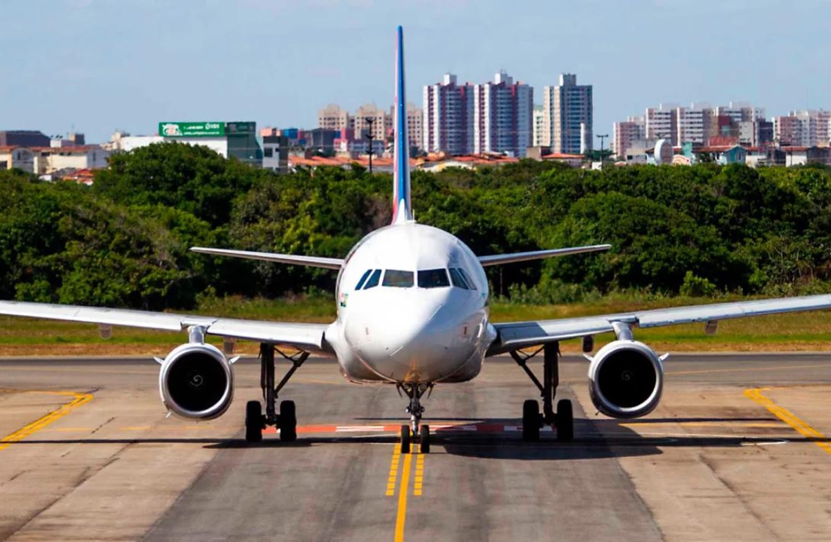 Preço da passagem aérea doméstica caiu 14,7% em setembro, diz Anac