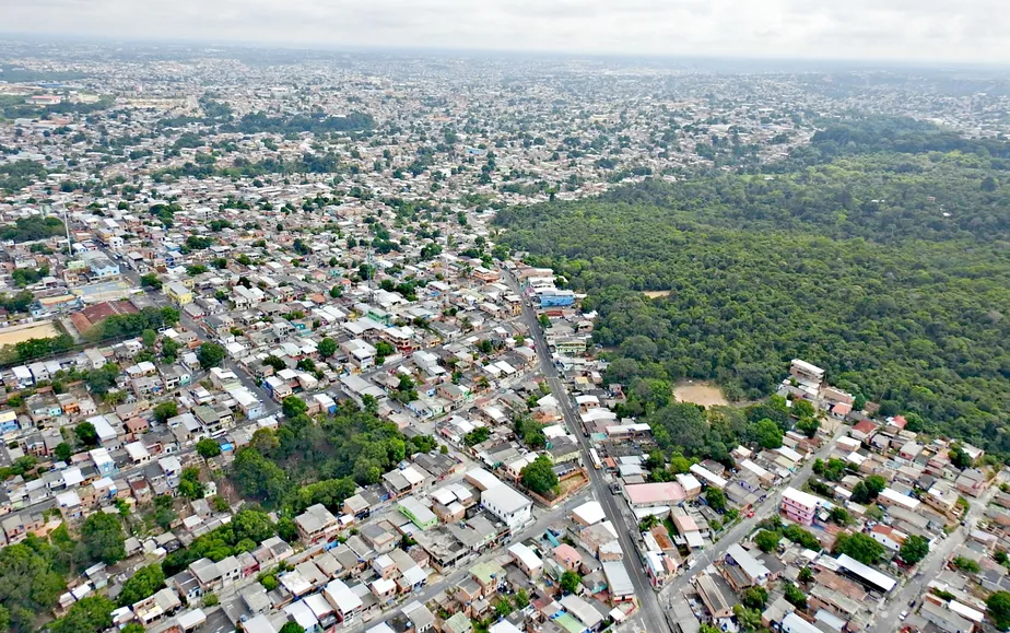 Manaus lidera perda de vegetação urbana no Brasil nos últimos 20 anos