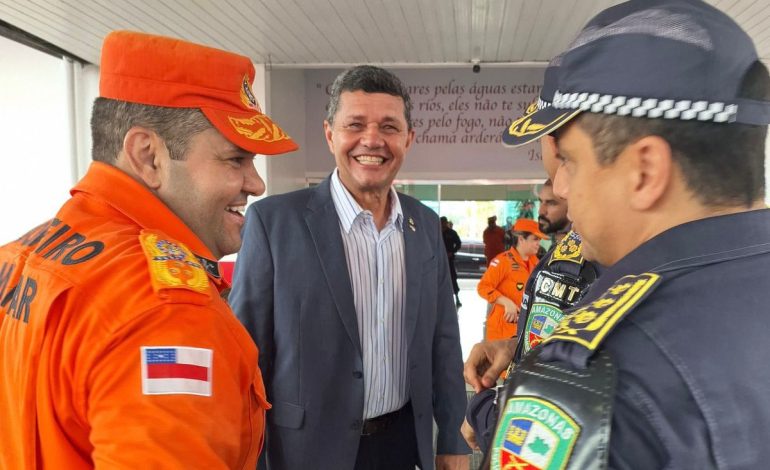 Comandante Dan propõe seguro de vida obrigatório aos policiais e bombeiros