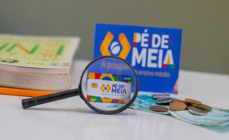 Pé-de-Meia será depositado na conta de alunos a partir de terça-feira