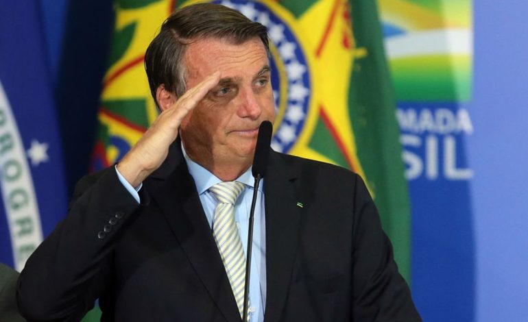 STF marca julgamento de denúncia contra Bolsonaro para 25 de março