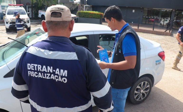 Detran-AM e Ipem-AM promovem ação conjunta e fiscalizam veículos com gás natural