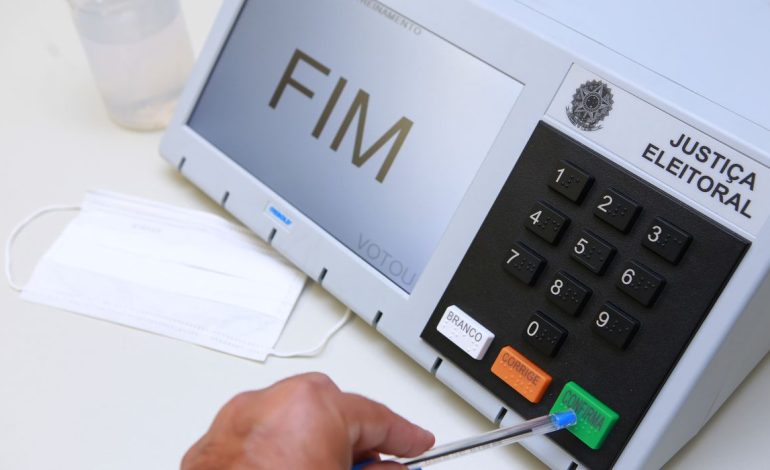 Mais de 5 milhões podem ter o título de eleitor cancelado, entenda