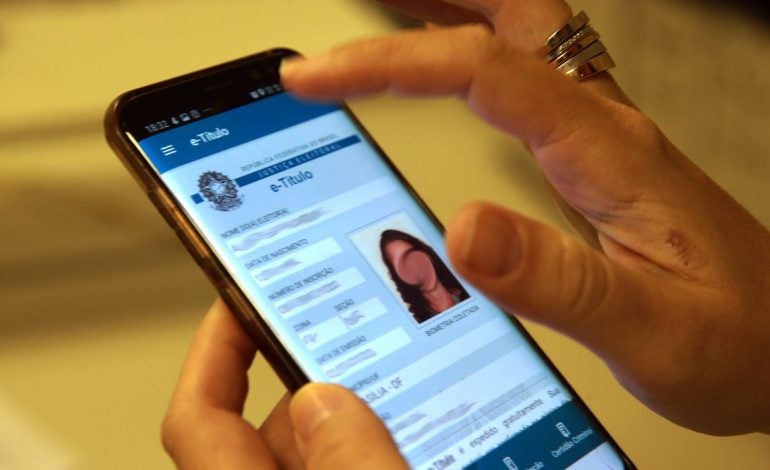 Mais de 5,3 milhões de eleitores terão título cancelado, informa TSE