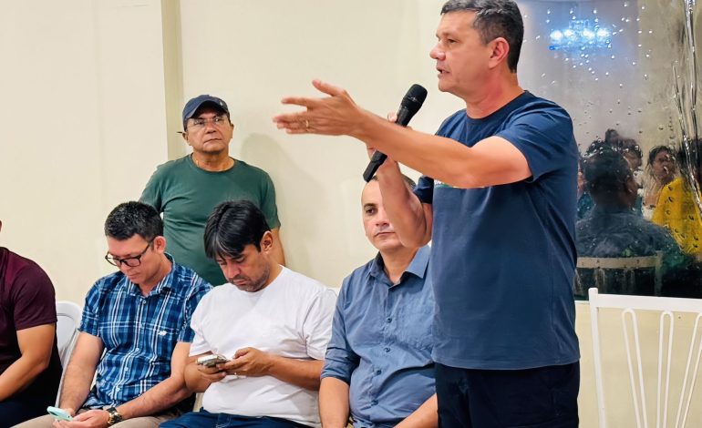 Comandante Dan percorre 13 municípios em agenda intensa para ouvir os cidadãos