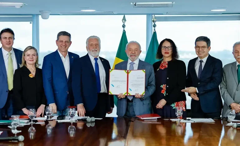 Lula sanciona liberação de R$ 22 bi de fundo para ciência e tecnologia