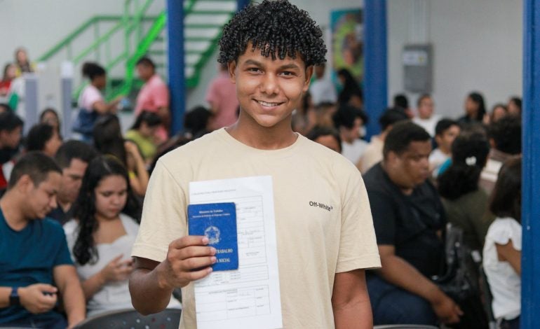 IEL oferece 45 vagas em Manaus com bolsas e salários de até R$ 1.518