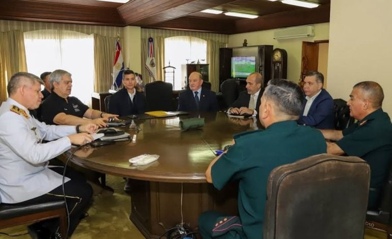 Paraguai declara Comando Vermelho e PCC como organizações terroristas