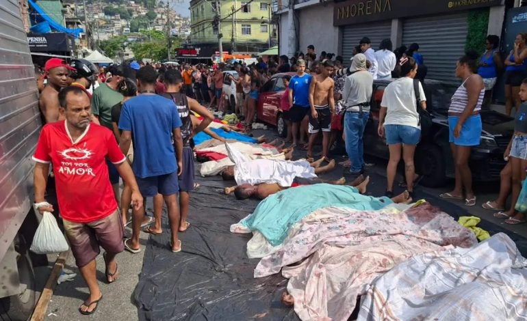 Cinco PMs são presos suspeitos de furtar fuzil durante megaoperação no Rio